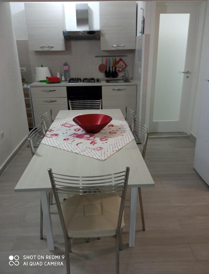Apartamento Il Nido della Calandra Tuglie Exterior foto